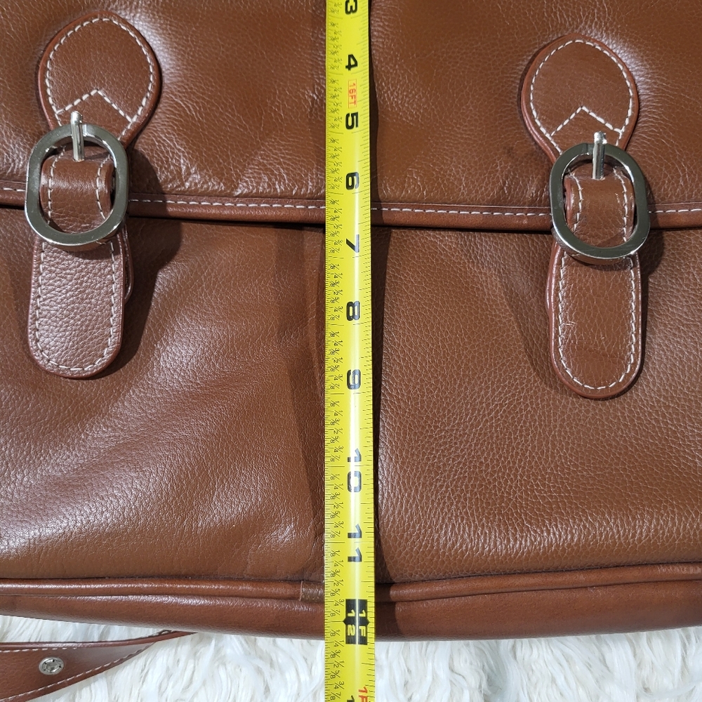 McKlein USA Kenwood 16" Leather Double Compartment Laptop Briefcase - Brown - Picture 15 of 16